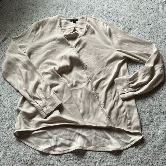 Ann Taylor Silky Overlap Long Sleeve Top - Picture 1 of 9